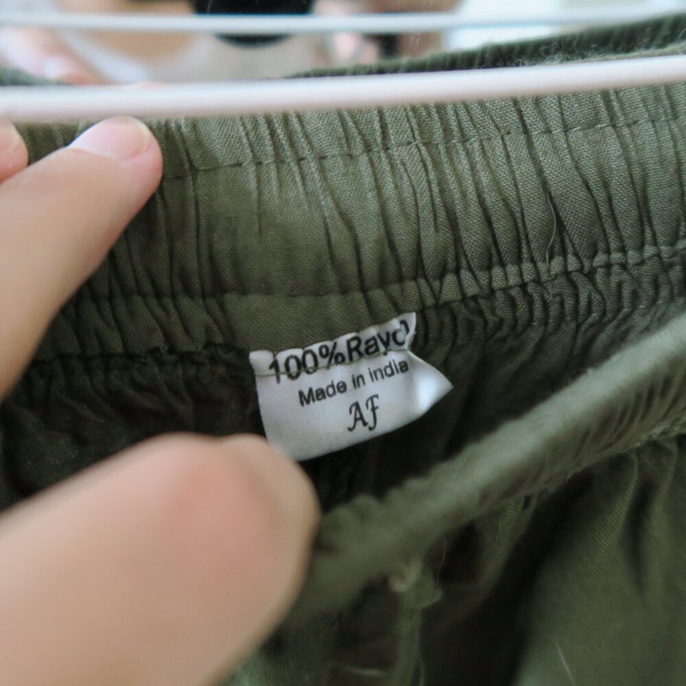 AF Flowy Pants - Picture 4 of 6